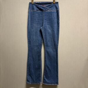 No Boundaries Women's Blue Denim Pull-On Flared Jeans M (7-9)